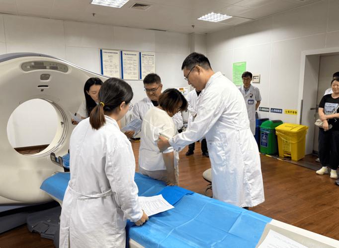 大型设备上岗证考试安排_ct大型设备上岗证试题_大型设备上岗证考试内容