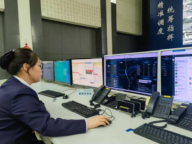大型设备上岗证报名确认_2025年大型设备上岗证报名_大型设备上岗证报名资格